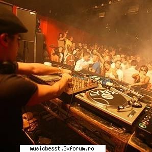 Despre Muzica House - "House-ul" este un gen electronic al muzicii - Totul despre Muzica